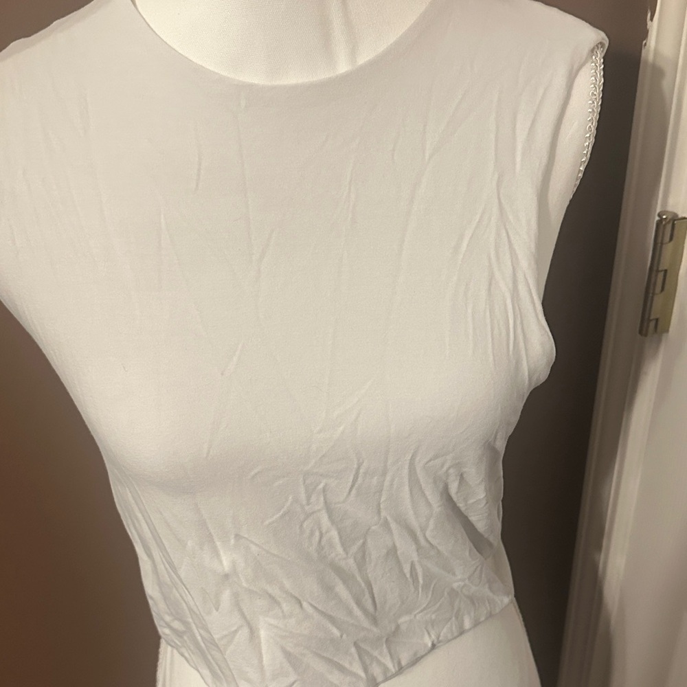 Zara sleeveless crop Top medium